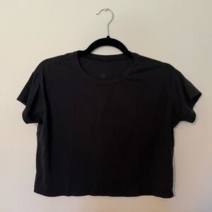 Lululemon Cates Tee (Cropped) Black Size 2